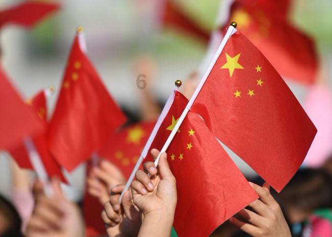 中国特有鸟——红腹锦鸡现身山西沁水